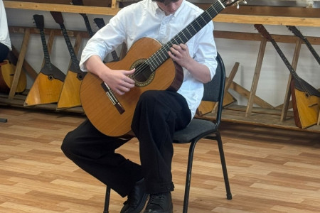 C965E82E-0EC1-4EC9-A53E-F941DB611611